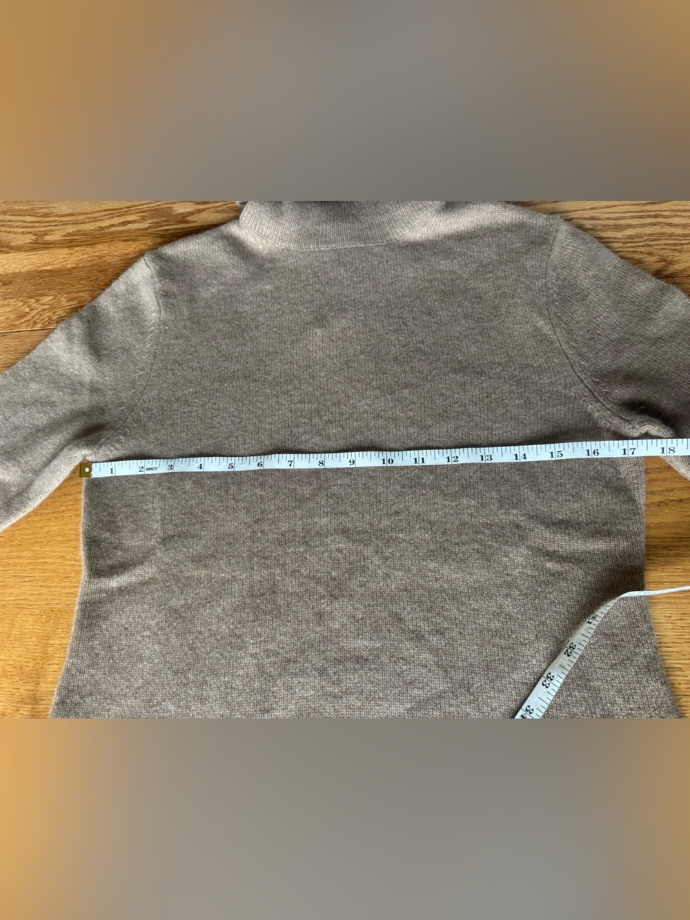 H&M Classic Cashmere Turtleneck Short-Sleeve Sweater in Beige Soft Luxe NWT - Picture 10 of 11